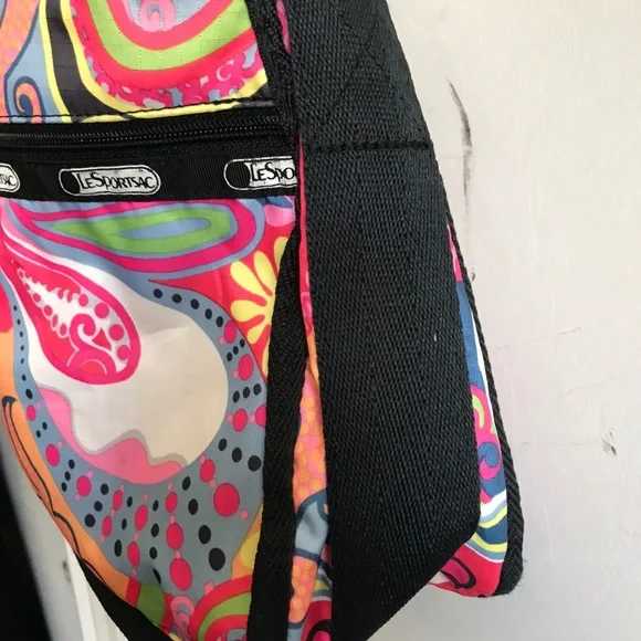 LE SPORTSAC Nylon Crossbody Bag With Adjustable St - Picture 3 of 8